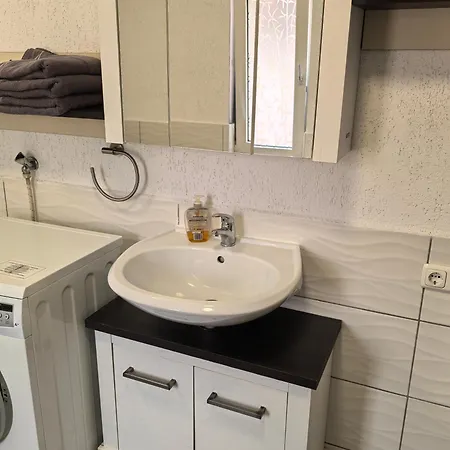 Monteur & Geschaeftsreisen Bis 3 Personen Cs11 Appartement *