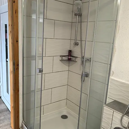 Appartement Monteur & Geschaeftsreisen Bis 3 Personen Cs11 *